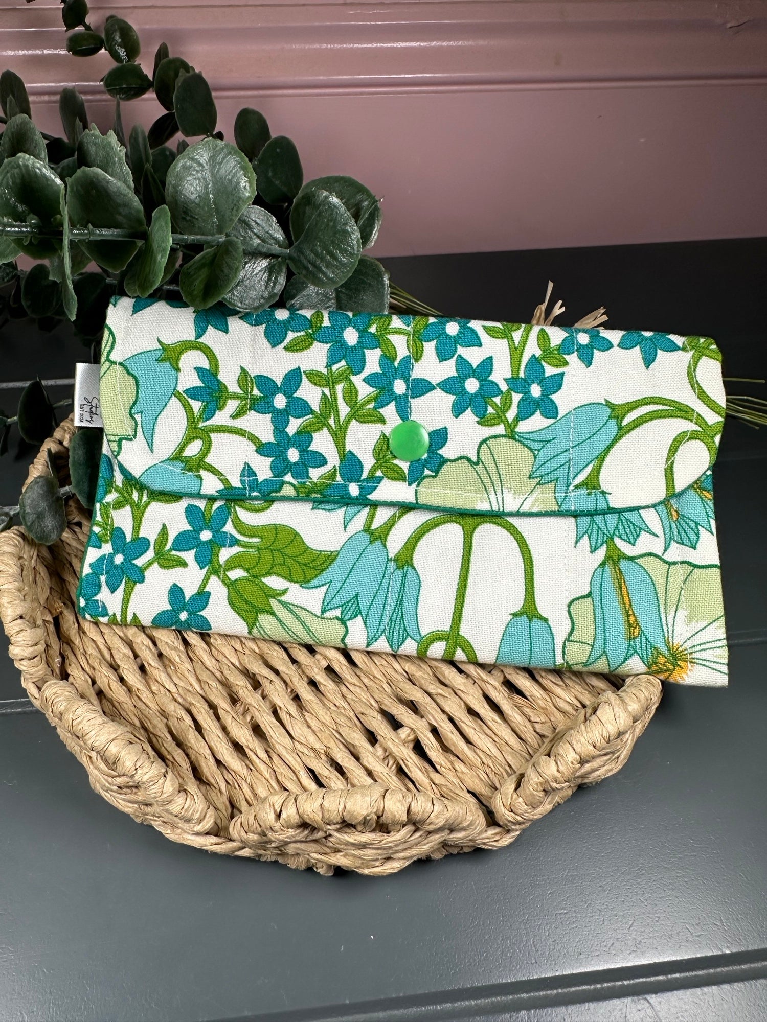 Retro quilted wallet