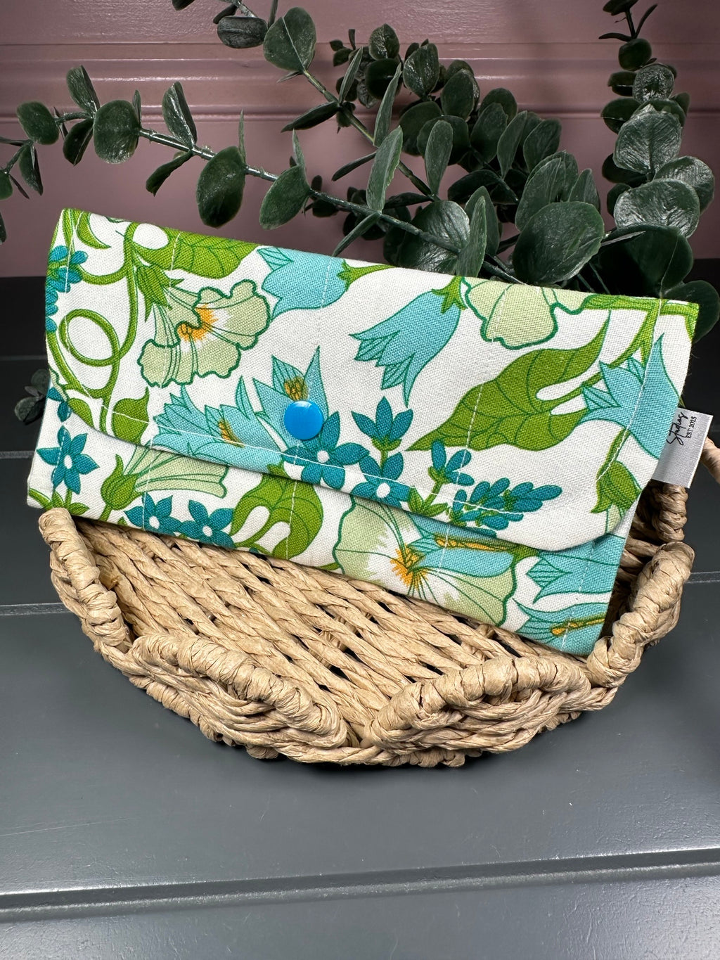 Retro quilted wallet