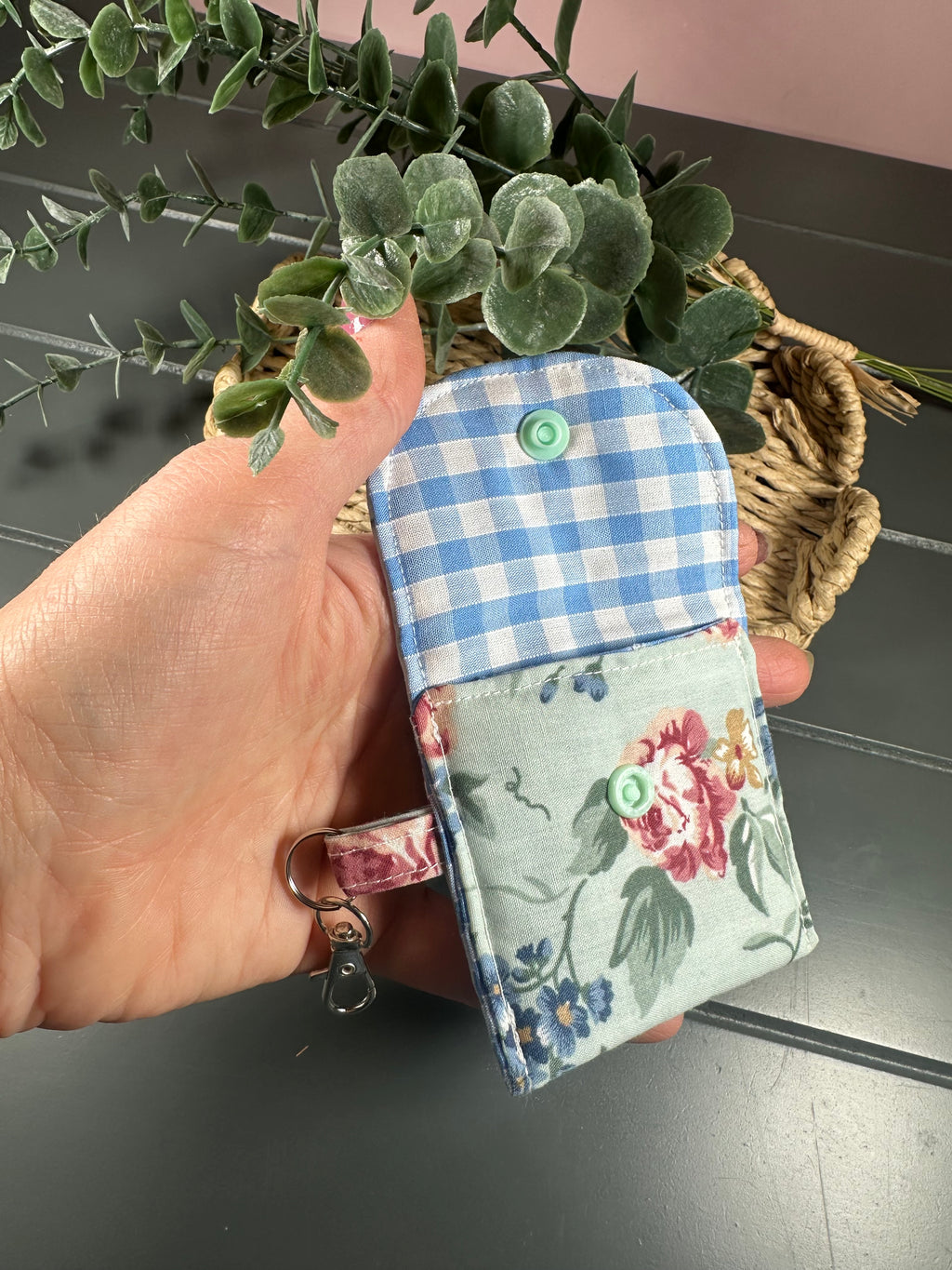 Floral green airpod case