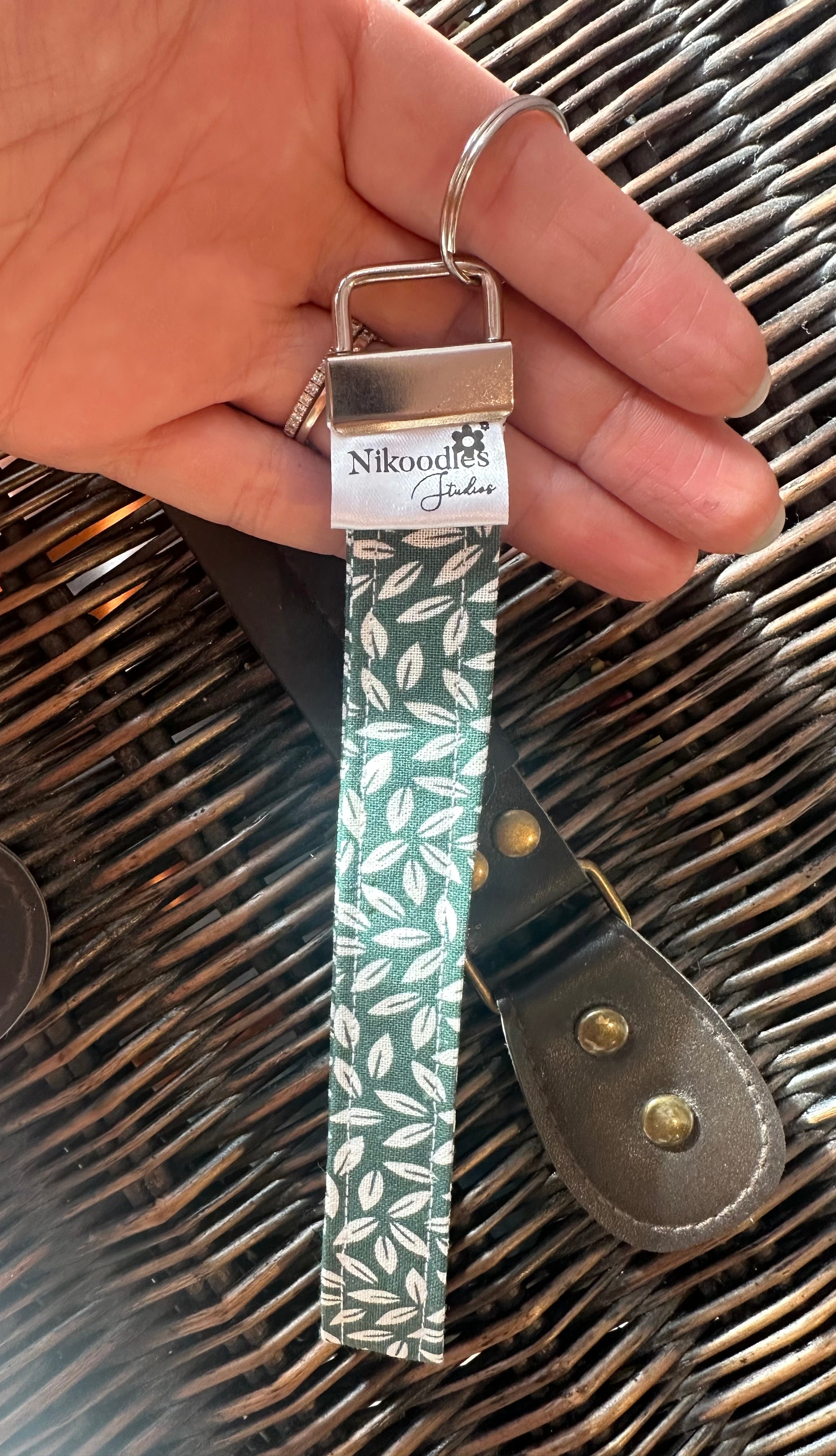 Large green with white leaves wristlet