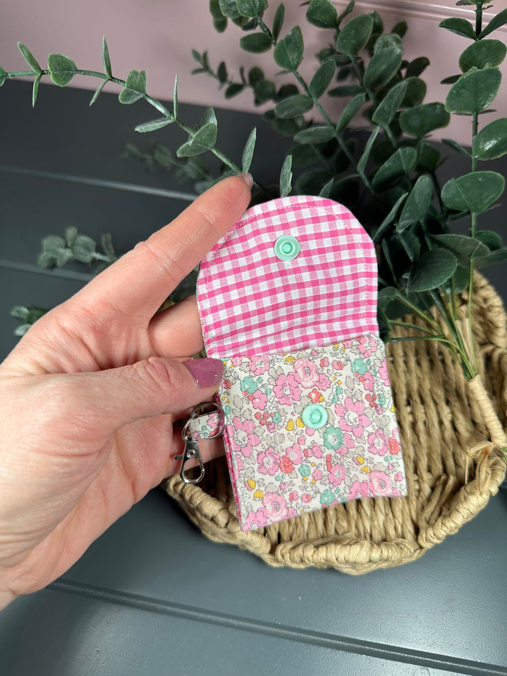 Pink floral quilted airpod case