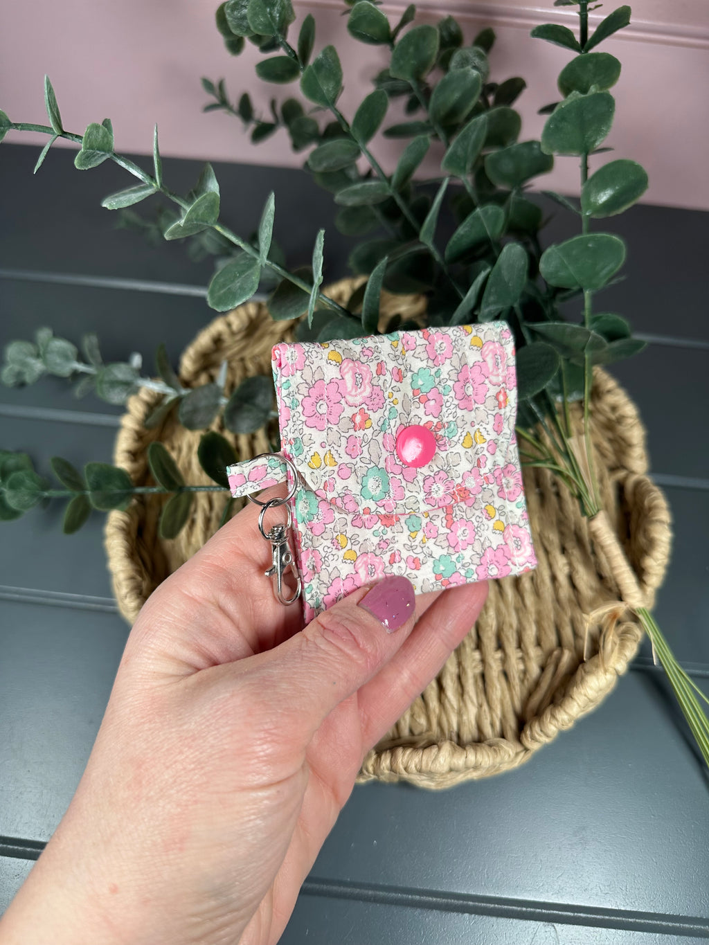Pink floral quilted airpod case